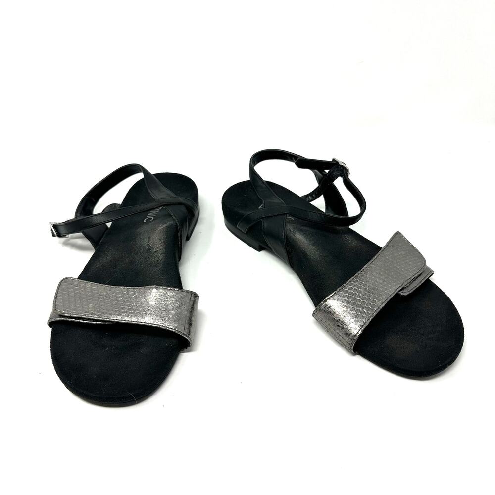 Vionic Size 8 Sandals Black Silver Flat Strappy Adjustable Width Summer Beach